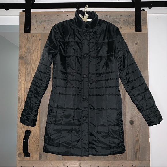 Guy Laroche Jackets & Blazers - Women’s S Designer GUY LAROCHE STUDIO Black Quilted Reversible Snap Down Coat EC